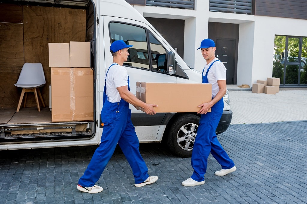 How Early Should You Schedule Local Movers in Burlington County, NJ During Peak Season?